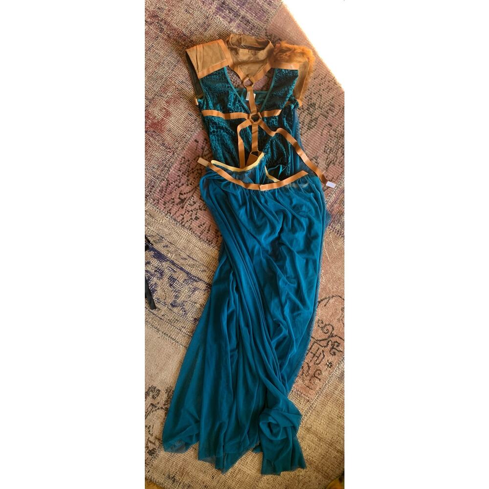 Women's Maiden of The Throne Costume lingerie- Faux Fur, Vegan Leather SIZE XL